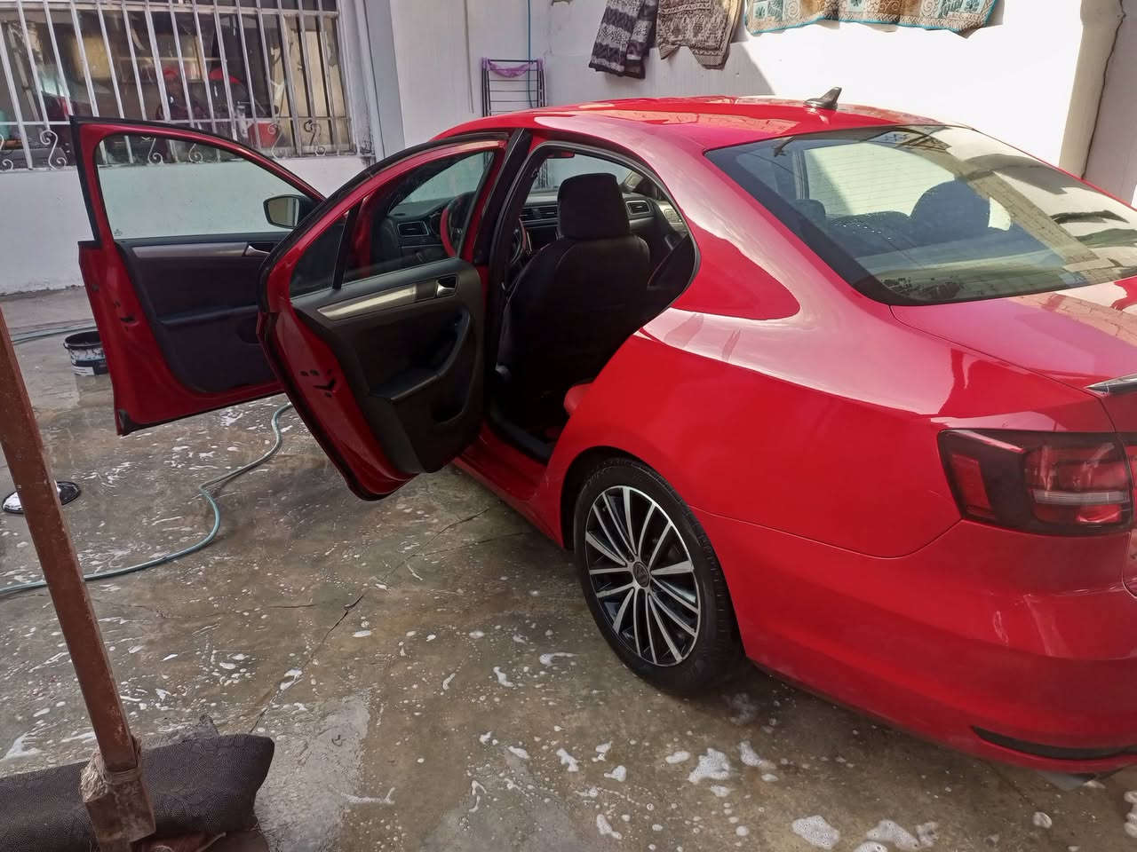 جيتا موديل 16 رقم اربيل الدولي محرك 18 توربوو سنويه لحد 30 اب اسمي  ضرر نفسه الجامرلق راجع  بارد وصبق فقط كير محرك بل شرط طخم تاير حداديه جديده بطاقه بانزين مقدم وراح يطلع هل فتره مكان السياره كركوك *********** بي واتساب ماجاوب خاص اتصل وتدلل
