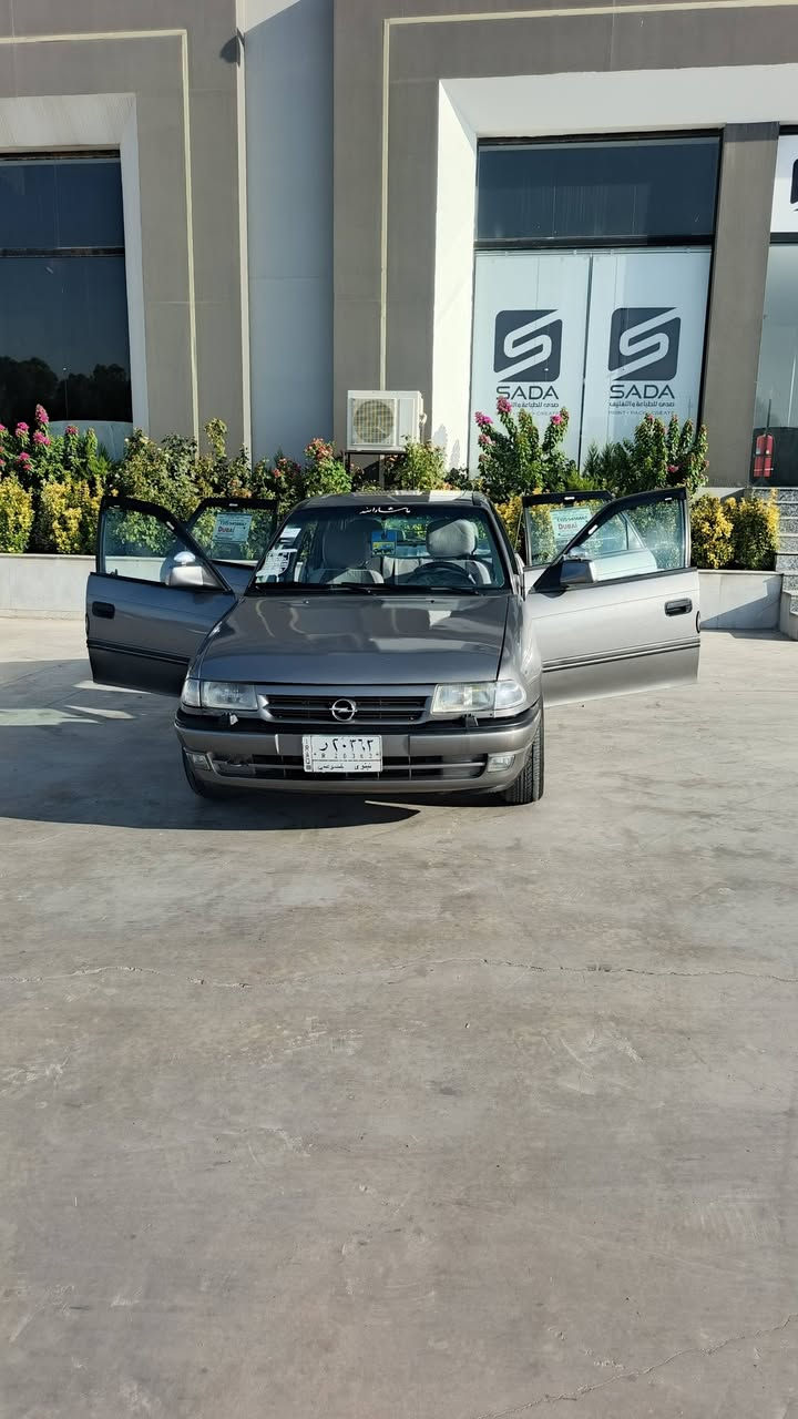 استرا حجم 18 💪موديل 92🚗
رقم الماني سنوية عظم سيارة بسمي شرط تحويل فقط🚗 
    كابون بنزين ماستر  ⛽
محرك وكير🕹💪 شرط✈️
جمات كهربا بور قيش عريض سلايت طخم جديد🚗 بتري جديد
🚗 صبغ عام جمالية فقط  🚗 مكان سيارة🚗 تلكيف سعر  🚗
 شراي خابر 
***********   ☎
***********   ☎
