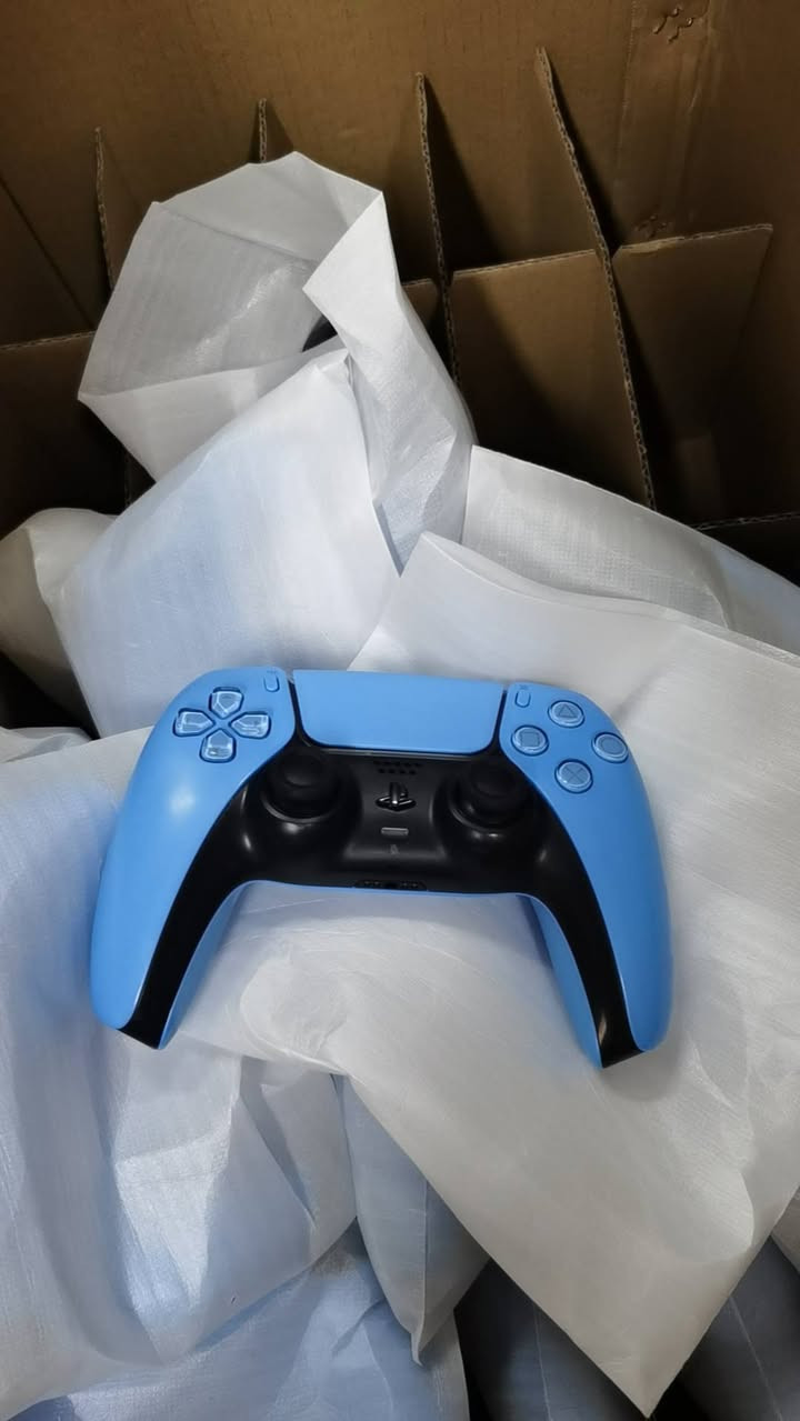 Original Sony PS5 pre-owned controllers, very close to brand-new condition. Bulk wholesale available.
#PS5Controller #DualSense #RefurbishedController #NoStickDrift #GamingAccessories #GameStore #ConsoleStore


**إذا كنت صاحب هذا الإعلان وتريد حذفه لأي سبب، رجاءا أرسل رسالة إلى الدعم الفني**