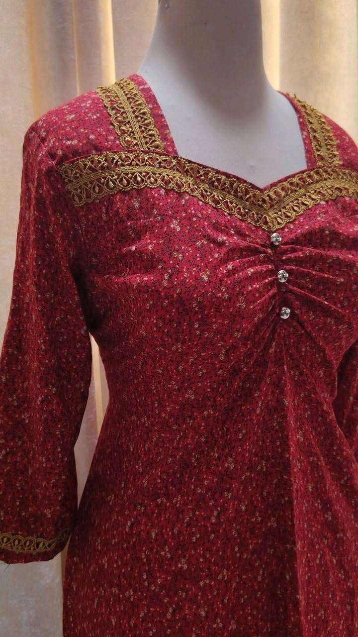 السلام عليكم شلونكم قماش وخياط 10لف عروض 
الحجز خاص توصيل متوفر


**إذا كنت صاحب هذا الإعلان وتريد حذفه لأي سبب، رجاءا أرسل رسالة إلى الدعم الفني**