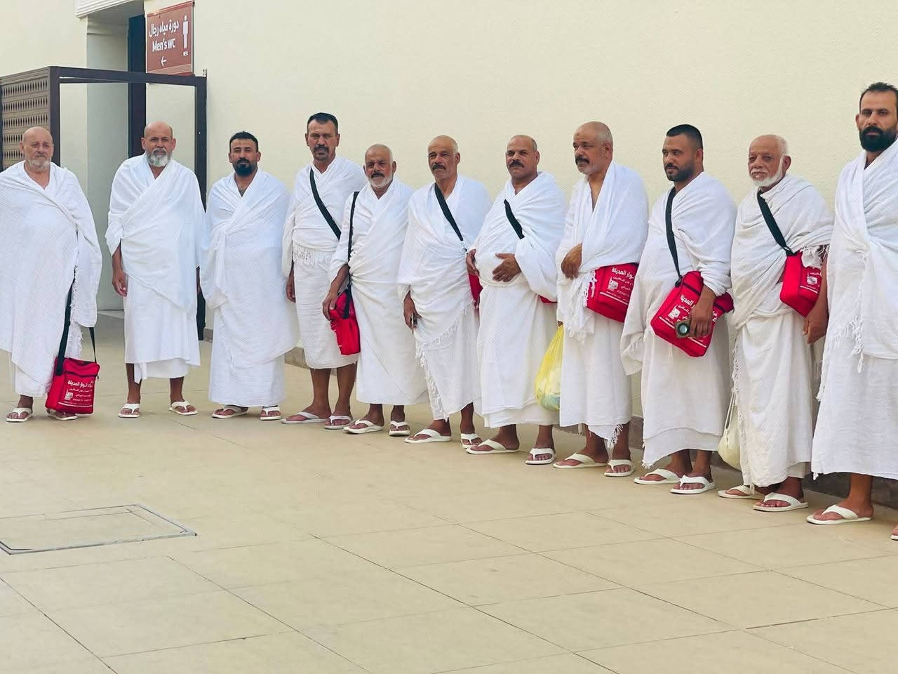 تعلن شركة اضواء انوار المدينه
#عمرتين_رجب_شعبان_برحله_واحدة 
تعلن شركة اضواء انوار المدينه والسياحة عن فتح استلام جوازات العمرتين رجب + شعبان برا + طيران وبسعر جدا مناسب سارعو بالحجز المقاعد محدودة جدا البرنامج حصرا تنفيذ شركتنا 
🕋🕋🕋🕋🕋🕋🕋🕋🕋🕋🕋🕋🕋🕋🕋🕋🕋

يشمل العرض 
♦️نقل باصات حديثه
♦️تذاكر طيران ذهاب وعودة في حال الحجز على برنامج الطيران
♦️فنادق ممتازه
♦️ثلاث وجبات طعام
♦️مرشد ديني
♦️هدايا
♦️مزارات داخل مكه + المدينه
♦️مده الرحلة 11 يوم مع الطريق و10 ايام اذا كات طيران
♦️تاريخ الرحله 2025/1/15 

🕋🕋🕋🕋🕋🕋🕋🕋🕋🕋🕋🕋🕋🕋🕋🕋🕋
الاسعار 
♦️البرنامج البري بسعر#900_الف_بس باصات حديثه

♦️البرنامج الطيران بسعر #1400_الف_بس طيران ذهاب وعوده

____________________________________________
ملاحظه مهمه
جميع المناطق في مكه المكرمه ( محبس الجن + براج الكسوه ) اصبحت نقل باصات من باب الفندق بسبب التوسعه واعمال الانشائات
🕋🕋🕋🕋🕋🕋🕋🕋🕋🕋🕋🕋🕋🕋🕋🕋🕋🕋

الحجز والاستعلام زياره موقع الشركه الكائن في 
📌 السماوة الرميثه شارع النص مقابل سوق المسكوف 
او الاتصال على الرقام  *********** اتصال + واتساب 
☎️*********** اتصال + واتساب 

‎#عمره #رجب #شعبان
