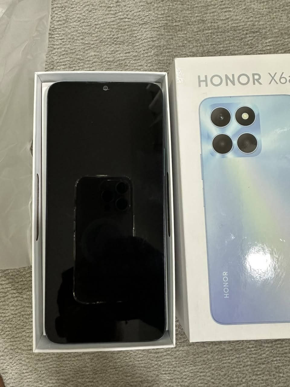 إسلام عليكم HONORx6a

للبيع الجهاز نضيف جداً استخدام شهرين

كامل ملحقاتة الذاكرة 128(6)Gb السعر 120 وبي مجال بسيط لشراي العنوان :بغداد الأمين الثانية شارع 20 

الرقم ***********
