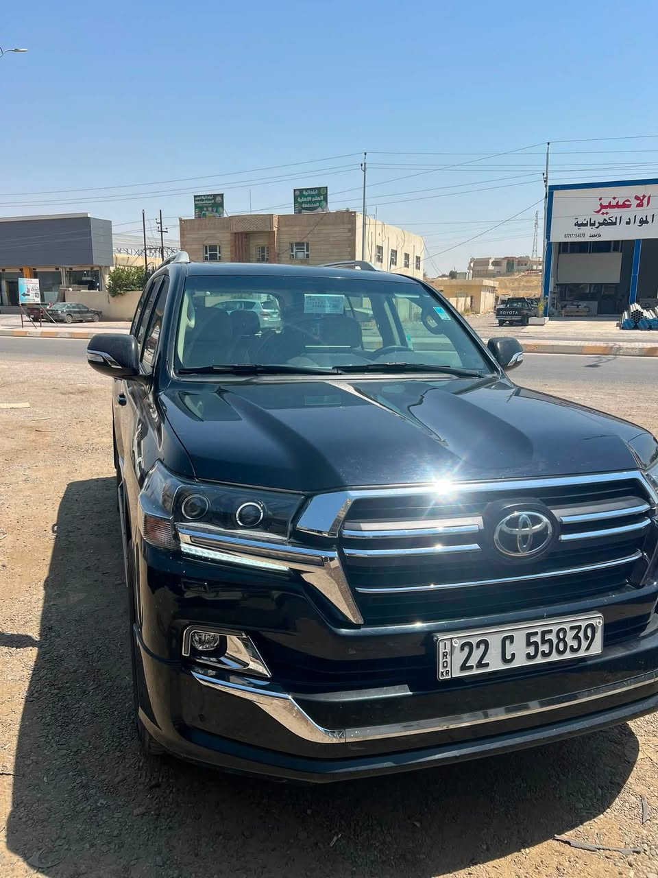 لاندكروز GXR ساز باب اول
موديل 2019 اصل تكمة + سنوية
محرك 6V 4000
رقم اربيل بسمي تحويل ثانيوم
مواصفات
كشن سايق 3 دكم
كشن صدر اصل كهرباء
شاشات بل تجاوي 
فتحة بل سقف
8 ايرباك تكم شامو
كيجات كتروني 
شاحن موبايل اصلي
خمس بصمات 
جنطة كهرباء بلادي 
شاشة بلادية 
طفاية 
كشنات جلد 
كراسي اثنين كهرباء
كامرة اصلية 
حساست بلادي 
لايت اسود بلادي 
***********
