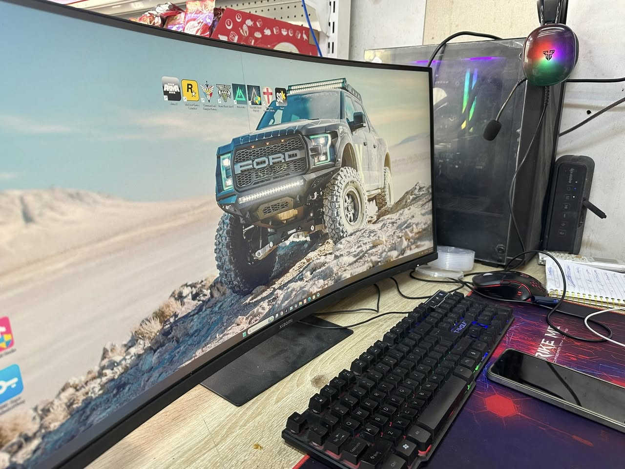 المواصفات:
CPU: Intel i7-12700F
GPU: RTX 4060 Ti 8GB
RAM: 32GB DDR4 RGB
SSD: NVMe 1TB
Motherboard: B760M
تبريد مائي 360mm RGB
باور سبلاي 700W
كيس Gaming Mesh
🖥️ شاشة شومي (Xiaomi)
مقوسة
4K
حجم كبير – مناسبة للألعاب والافلام
🔌 ويّا UPS لاين (حماية من انقطاع الكهرباء)
🎮 تشغّل كل الألعاب الحديثة و الأونلاين (PUBG, Warzone, Ubisoft, Fortnite)
📌 الجهاز نظيف، الفحص موجود
💰 السعر: 1,300$ قابل للنقاش البسيط
📍 المكان: بغداد.  

بعده بجيسه وكراتينه موجوده


**إذا كنت صاحب هذا الإعلان وتريد حذفه لأي سبب، رجاءا أرسل رسالة إلى الدعم الفني**