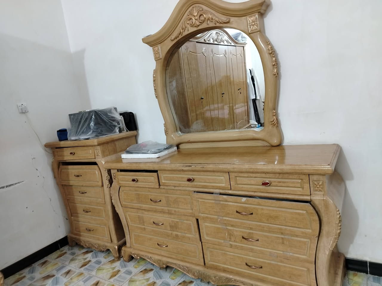 غرفه ب٢٥٠ وبيهه مجال


**إذا كنت صاحب هذا الإعلان وتريد حذفه لأي سبب، رجاءا أرسل رسالة إلى الدعم الفني**