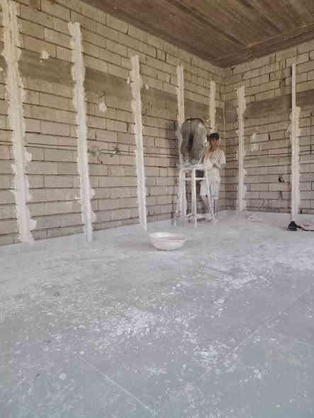 يوجد كادر كامل  من الموصل لبخ داخل وخارج كرسته وعمل لبخ درجه أولى وللتواصل ***********
***********
