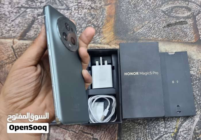 هونر ماجيك5برو ذاكره512شرط جهاز بعده لوك زلغ مابي مكاني بصره ابي الخصيب عويسيان***********السعر500الف قفل
