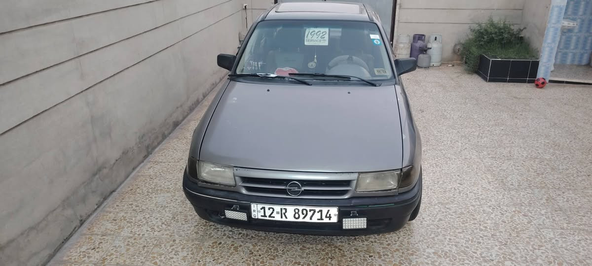 للبيع ASTRA موديل 1992حجم 16 رقم نينوئ جديد اني الشرعي كير شرط محرك بدايه نفخ تجي و اجيك ضرر شبر با التكمه واكع عليها بلوكه مصبوغه عام جماليه للتواصل***********//***********
