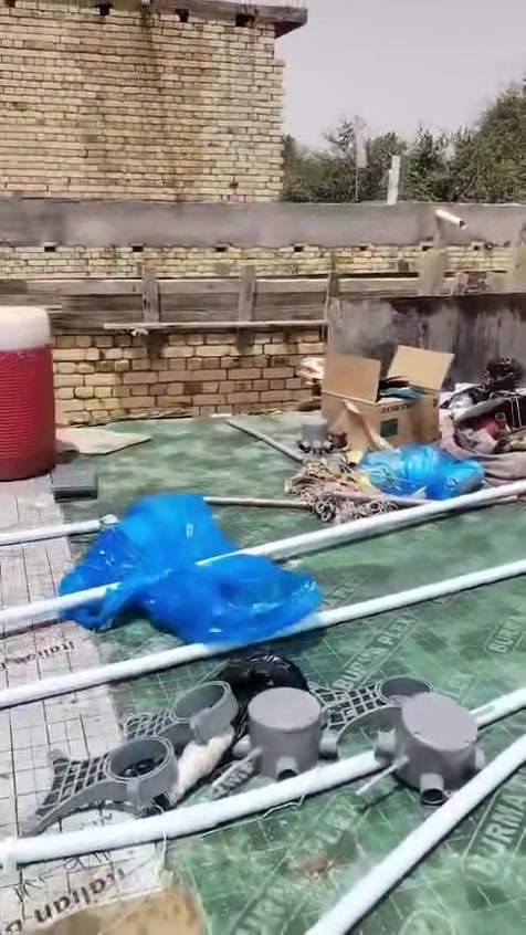 بيت للبيع قبل سيطره زبيديه يتكون من غرفتين + صالتين + ديوانيه 8 متر  بيت 180 متر زائد قطعه 180 متر  طابوگ زائد صب درجه اوله لبيت زراعي 
***********
