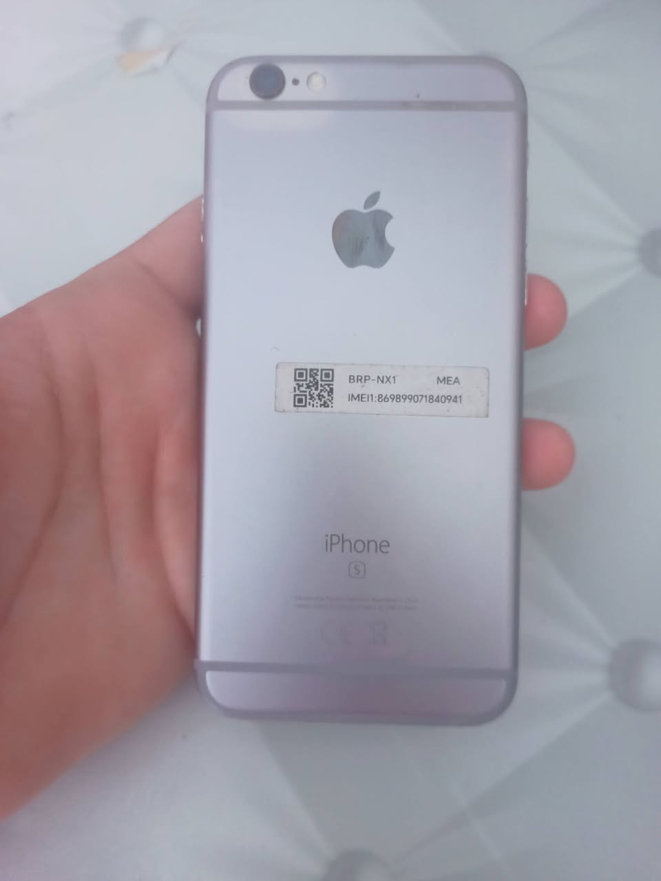للبيع ايفون 6S الجهاز امبدل بي شاشة وبطارية وقافل ايكلود بس تسويلة تخطي للتواصل على هذا الرقم ***********
