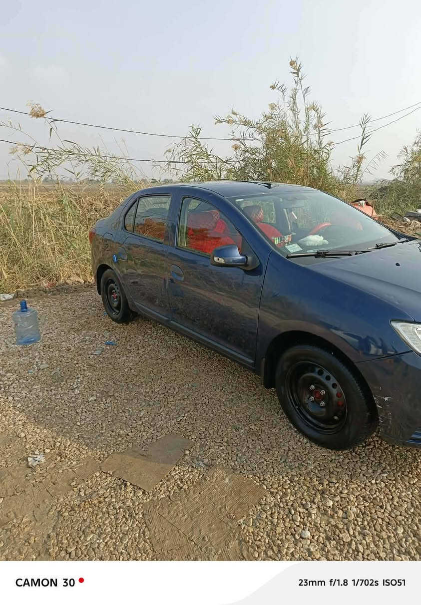 السلام عليكم سياره للبيع رينو سمبل موديل 2019  السيارات نضيفه جدا جدا السعر 60 ورقة  وبيها مجال محرك وكير اوتوماتيك مكفولة كفاله عامه فقط حلوبه السيارة نظيفة جدا ترهم امروس النترا أو اوبتيما ونطيك فرق ت *********** بي واتساب
