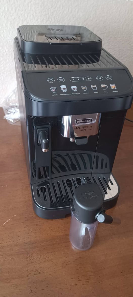 دیلۆنگی ماگنفیا یڤۆ  مستخدم قلیل مثل جدید  فی اربیل***********
