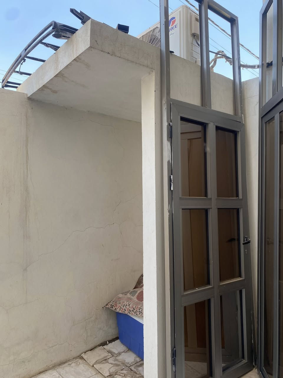 سلام عليكم أبواب اثنين للبيع كلش نظيفات مثل ماتشوفون كاملت هناوجام


**إذا كنت صاحب هذا الإعلان وتريد حذفه لأي سبب، رجاءا أرسل رسالة إلى الدعم الفني**