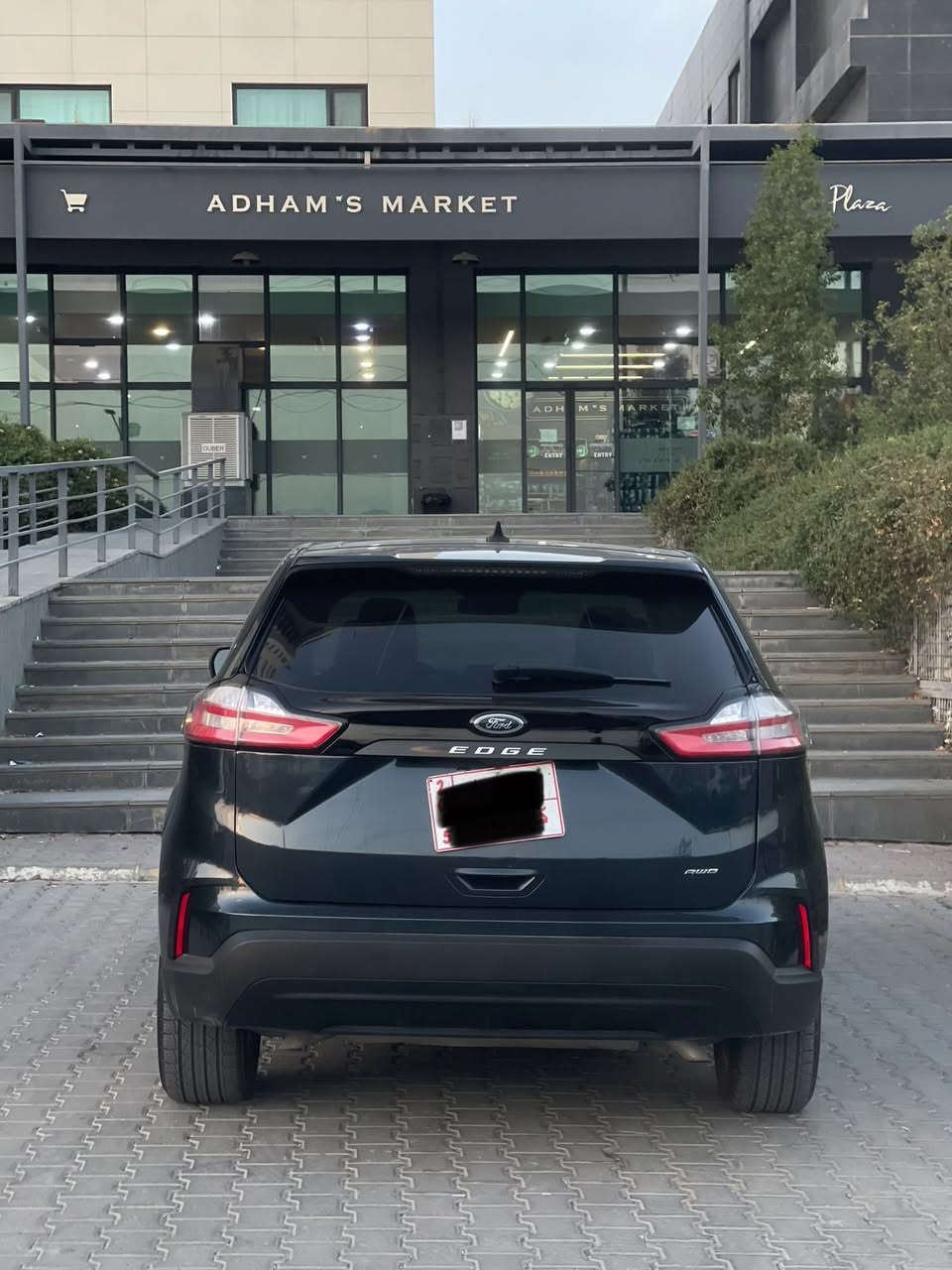 فورد ايدج ٢٠٢٤ SE 
سعر :١٦٥ ورقة 
عداد المسافة :8 الف 
حجم المحرك :  2.0L Turbo ( 4.سلندر )
ملاحظة السيارة : جاملغ امامي صبغ فقط  
بدون رقم تترقم شمالي 
  

مکانە سلیمانیە
***********
