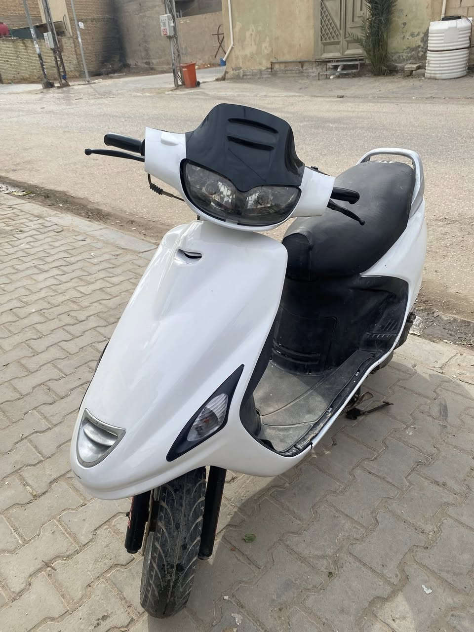 سلام عليكم فراشه فحل نضيفه كلش وكامله كله شغال ٥٥٠ وبيه مجال مكاني نجف ***********
