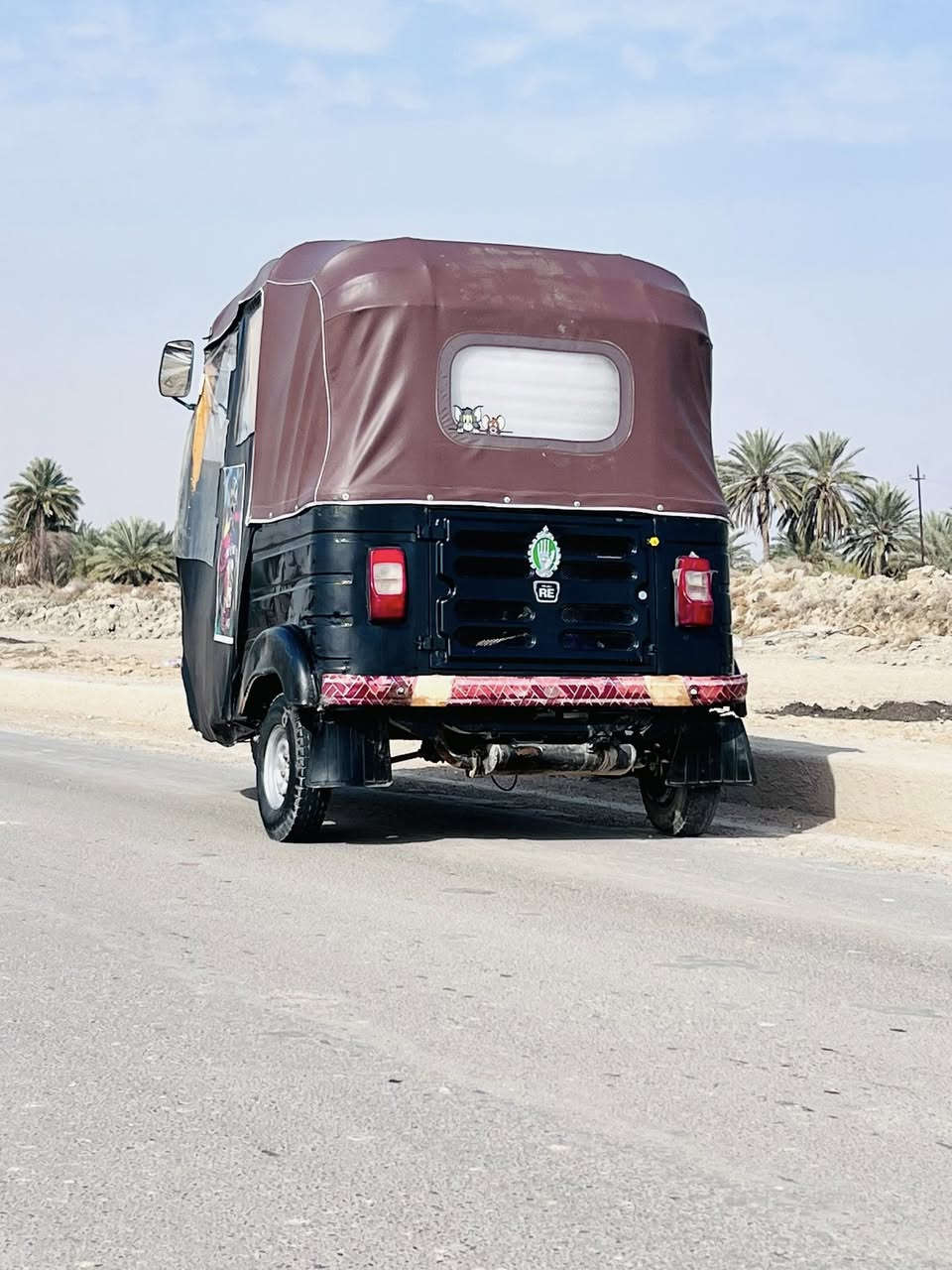 سلام عليكم ورحمة وبركاته تكتك للبيع وهذا رقمي ***********
