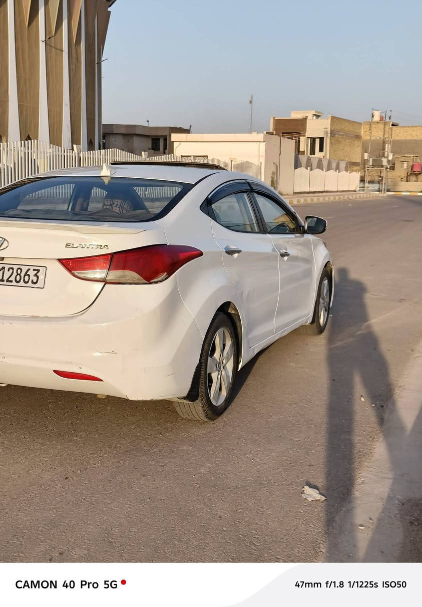 للبيع النترا موديل 2014
محرك 1600
مكفولة كير ومكينة وتبريد 
جاهزة من كلشي بيها فقط بارد في الباب الأمامي اثر ضربة خفيفة 
السعر 115 وبيها مجال 
للاستفسار ***********
مكلف في النشر غير متواجد على الفيس
