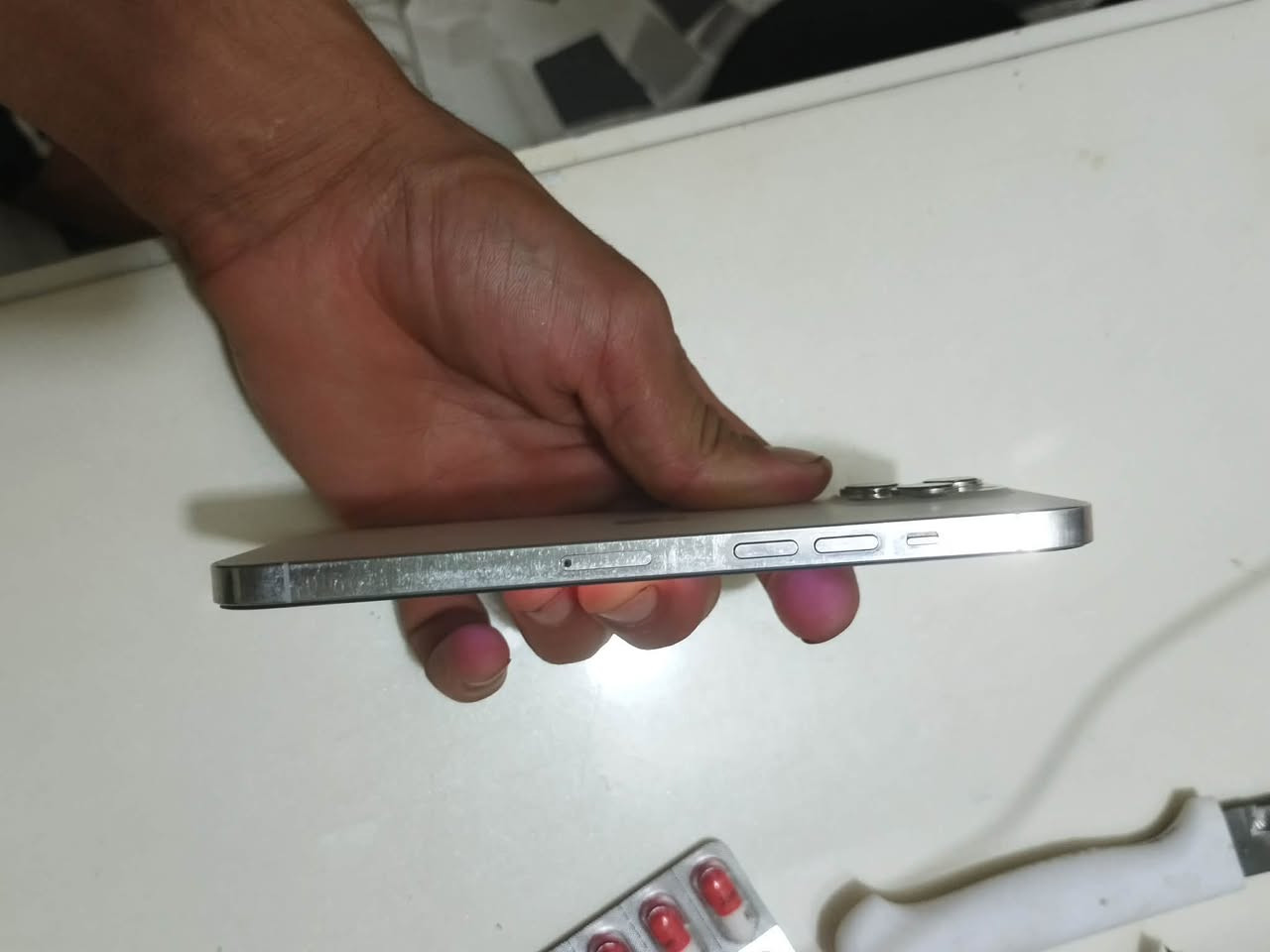 سلام عليكم
ايفون ١٢ برو ماكس

ذ ٢٥٦

ب ١٠٠

مبدل شاشه وبطاريه نوعيه زينه

وكامره اصليه وكاله من شركه ابل وتقره بتلفون بس كامره بورتريه ١x تخربط اما الباقي كله شغال فول 

فيس ايدي واكف

٣٥٠ وبي مجال مكاني حله بكرلي

متواجد خاص و واتساب

***********
