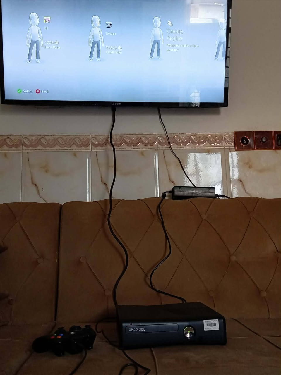 السلام عليكم
Xbox 360

الجهاز جديد ونضيف ويجي وية الجهاز دركسون خاص لالعاب السيارات گير اوتماتيك السعر 140 وبي مجال 
***********
ديالى بعقوبة
