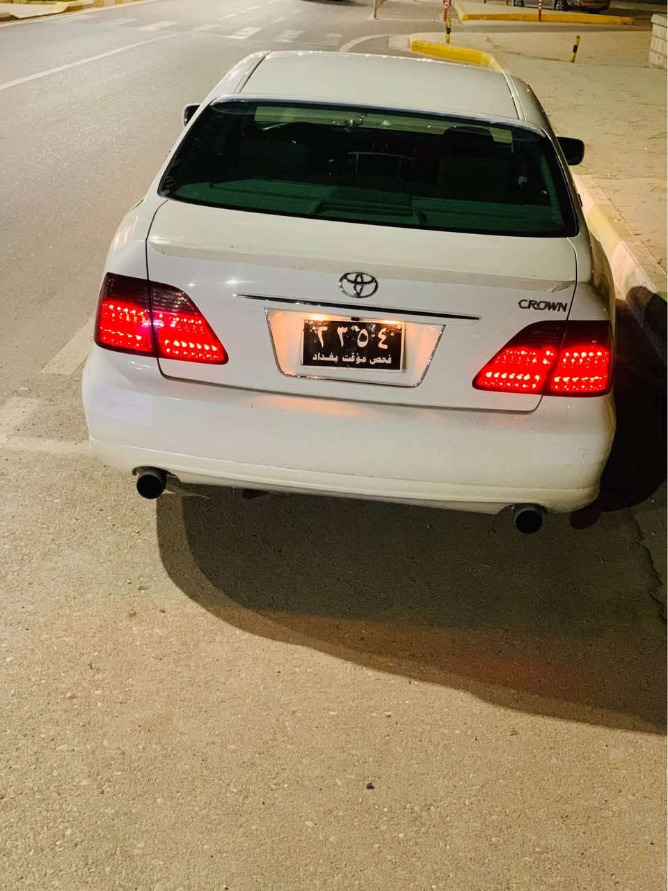 شاهینە مۆدێل ٢٠٠٧
گەورە بە بچووک 
١٨٠
٣ دووگمە 
ناو ڕەساسی ساجی سور 
شاشە کامێرا 
ویلی دینگە 
تایەی لۆک 
تەبرید سارد و گەرم 
تەحدید سورعە 
تەقە و ڕەقەی بەشەرت 
مشتی لیگسز 
١٤٥.٠٠٠ ڕۆشتوە 
دەعامی و عەتەری ١٨٤ 
باڵی سەرجام و سنوق و لاحیەی پێش و دوای پێوەیە 
ماسرەفی تیا نیە 
شوێن کەلار 
٤٨$
*********** كالار, السليمانية
