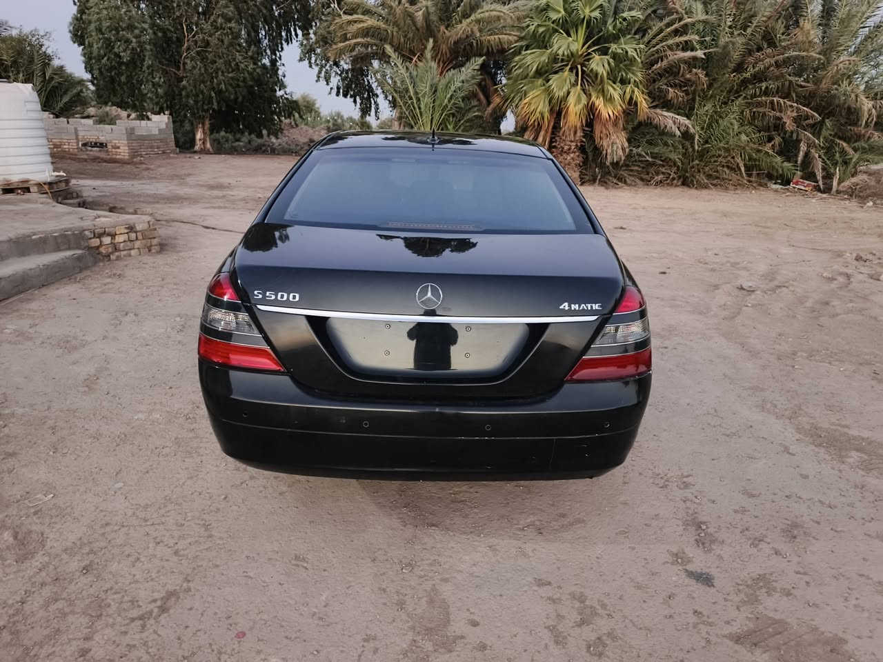 يا الله السلام عليكم مارسيدس  s500 فول مواصفات واحد على واحد خمس بردات خمس بيبان شفط تبريد ثلاث قطع ماوس تحكم كشنات أربعة كهربائية ستيرن كهربائي مساج كشن فتحة سقف زراكات لايت حساسات اماميه خلفية كاميره ثلاث انضمه قياده تسجيل جديد مسقط رقم وجاهزه باقي بس عله الكمرك تريد جاهزة تريد تدفع انته الكمرك  العنوان ميسان  ***********
