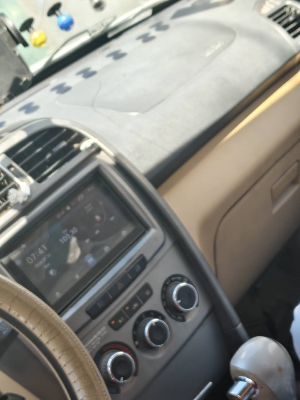 تيكو ١٤ رقم بغداد بسمي تحويل ثاني يوم  سيارة بلادية السعر ٦٧ وبية مجال ه‍..***********
