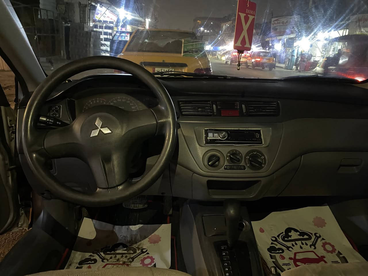 سلام عليكم لانسر 2009 وارد امريكي محرك 1600 جام اوتو كير اوتو رقم ديالى بسمي رقم الجديد سياره حادثه جاملغ خلفي وكير محرك الحمدلله مناقصه شي مكاني بغداد الجديدة سعره 67 وبيه مجال 
لتواصل *********** محمد
