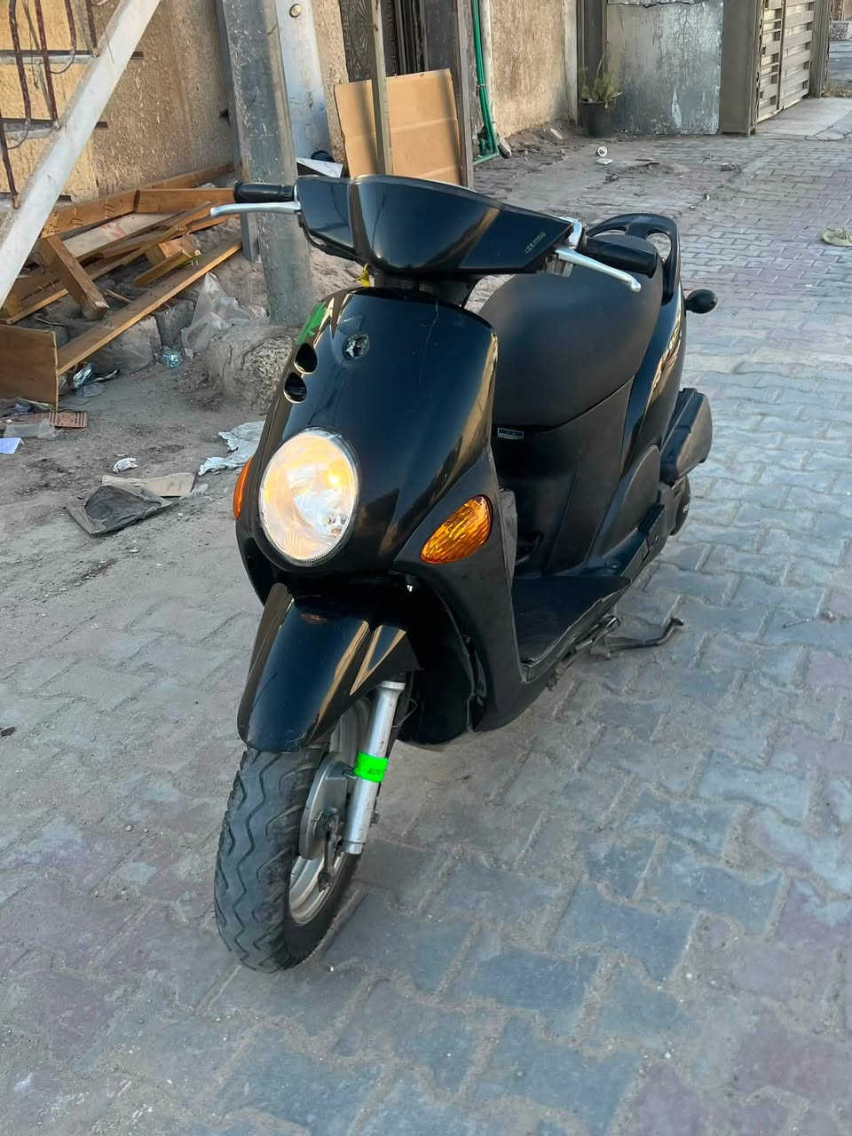 دراجه فله 120 للبيع دراجه بلاديه برغي ما مفتوح بيه دراجه خير من الله حلوه ومكينته حلوه السعرر 750 وبيه مجال بغداد البياع  *********** الرقم فقط وتساب
