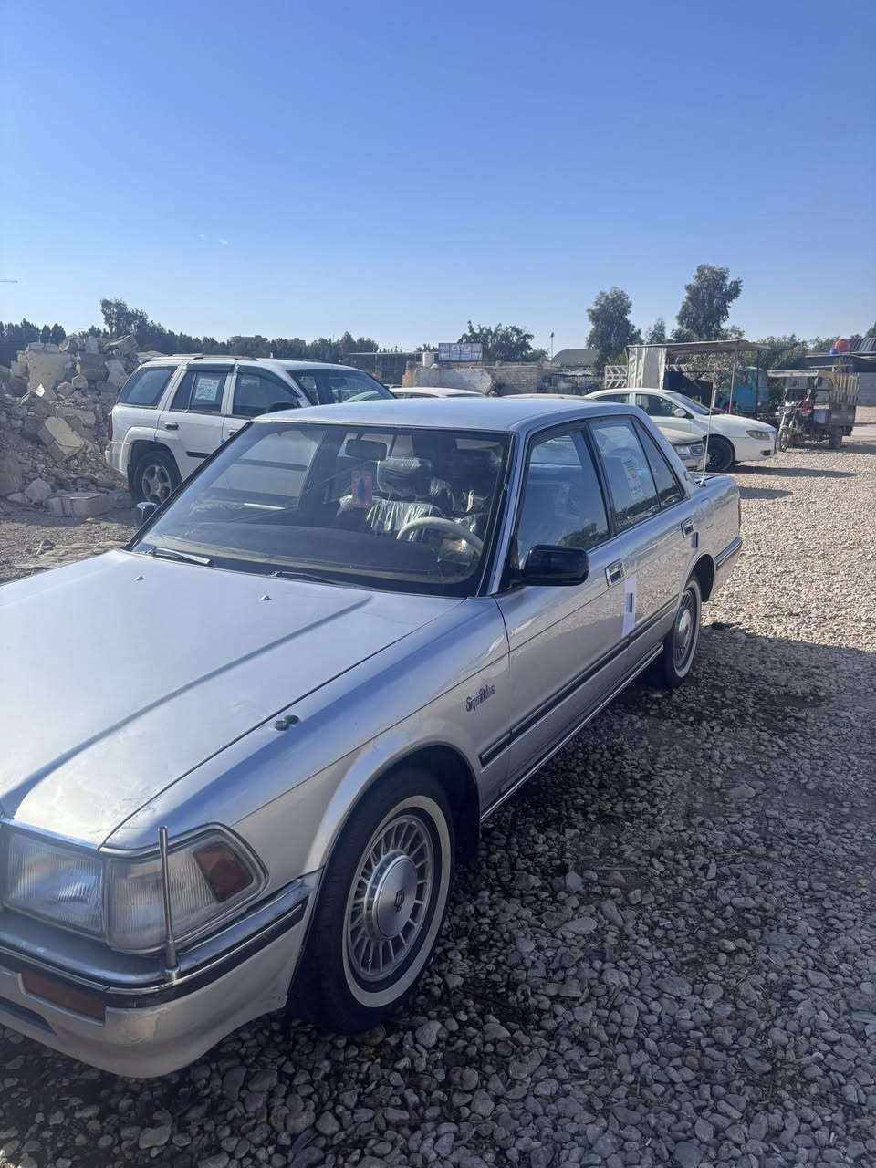 سلام عليكم
سيدان موديل ١٩٩١ 

حداديه ٧٥٪؜ 

مكينه 2500cc

مكينه وكير بشرط 

كهربائيات كله شغال 

تبريد فقط نقصه غاز سياره حلوه ونظيفه 

عنوان كربلاء 

سعر٧٠وبيه مجال 

للأستفسار ***********
