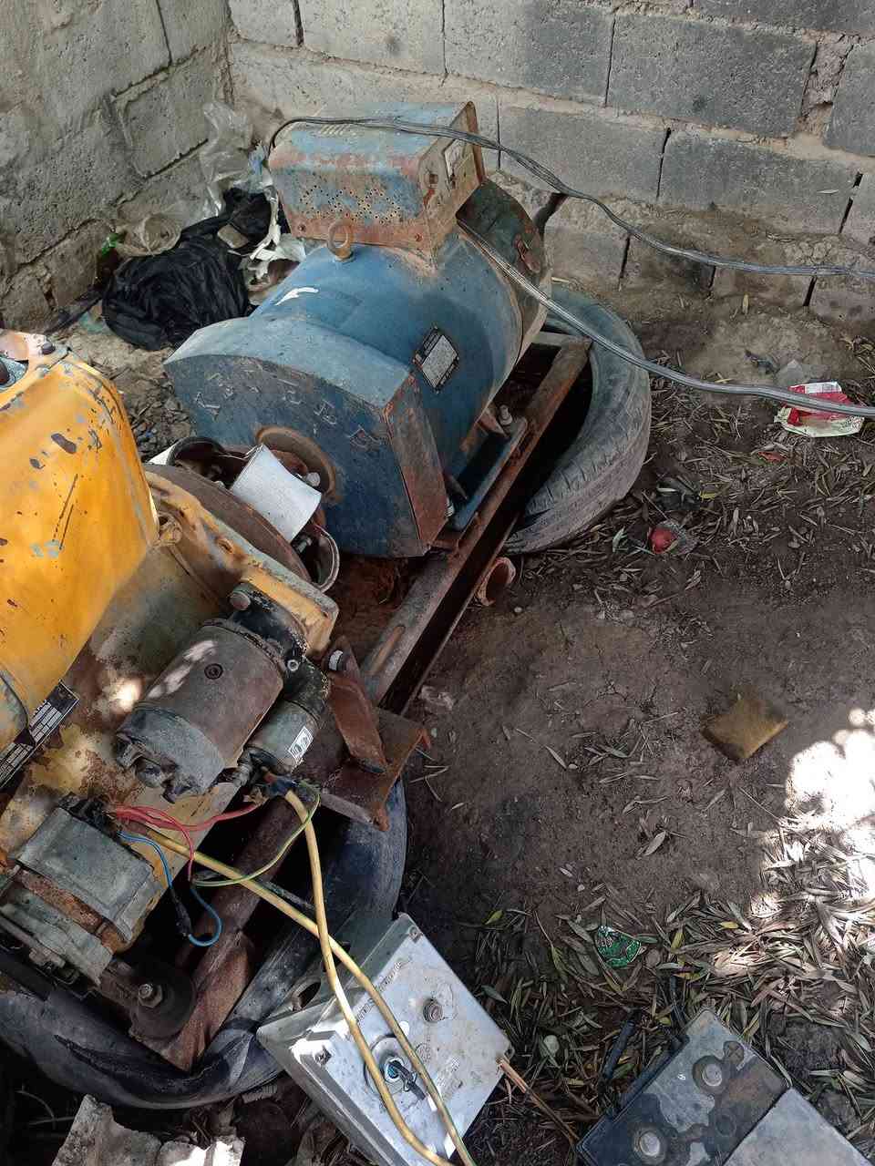 مولده دويز ألماني ٢بستم ٩١٢ لاتنقيص ولاتبخير مامعلوب بي وضع شركه نكره سلف ١٥KV 60امبير سنكل المكان ديالى ديالى الخالص الناي قرية العوده ***********
