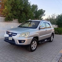 ٢٠٠٩ ٤قطع صبغ بدون داخل جاهزةكير ومحرك تخم تاير رقم انبار انكليزي جديد...