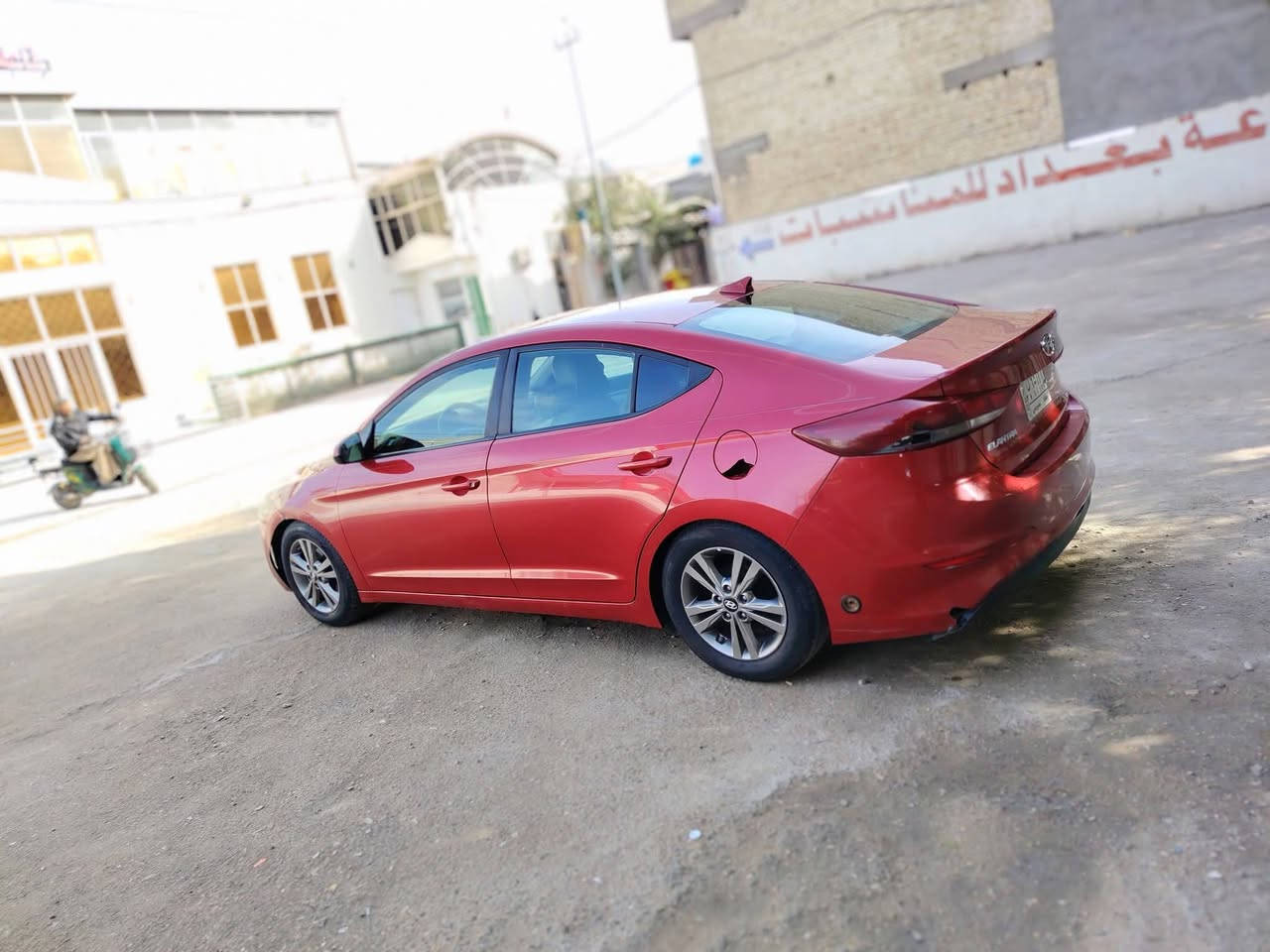 السلام عليكم النترا وارد امريكي موديل 2017 للبيع كلين بدون حادث ليبل واحد صور السونار مرفقة بيها منظومة غاز بعدها بالضمان رقم بغداد بأسمي للاستفسار الاتصال *********** المكان بغداد/كفائات السيدية/قرب تقاطع درويش السعر 125 ورقة وبيها مجال
