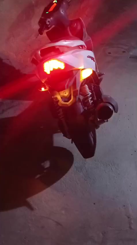 سلام عليكمم👋
جيتي ار للبيع دراجه وكاله ناشفه ونضافه 90% مكينه بلادد دراجه تتعب تكول نضيفه نعومه المكينه تسولف دهن كله جديد بانزين محسن كله كلجات امامي رياضي دراجه كلشي ما ناقصه تخبل ناقصه بس بتك😝🤦🏻 كهربائيات كلها شغاله زينون عالي تجي تفحص و كدام عيونك 
السعر خاص راسلني و بل خدمه
مكاني حبيبيه بلديات 
رقم ***********
