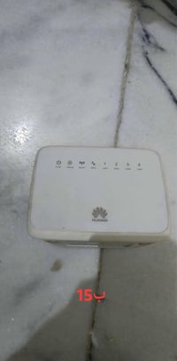 راوتر هواوي سعره ب25وبيه مجال قليل 07827450574 بيه واتساب