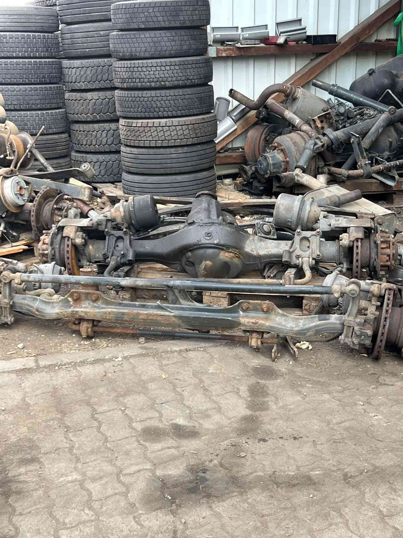 السلام عليكم جميعا تم وبعون الله وصول حاويه قطع غيار مارسدس اتيكو الى مجمع الجبوري الديوانيه مقابل معمل غاز الديوانيه للاستفسار .. *********** محمد الجبوري ….... ‭0775 698 1291‬
