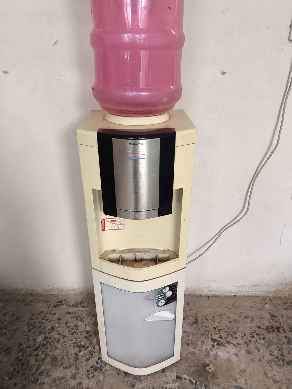 مجمده للبيع وبراد اثنينهم ب150مستعجله ع البيع محتاجه افلوس الله شاهد شغلهن درجه اولى تجي وع الفحص الجاد يخابرني ادزله اللوكيشن ***********
