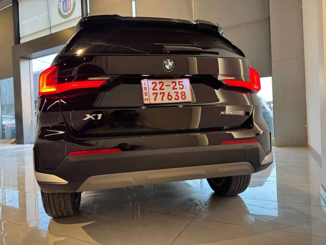 💰 السعر: 26,500 دولار فقط

📞 للاستفسار: ***********

🔥 BMW X1 موديل 2023 – فول مواصفات 🔥

🚗 العداد: 14,000 كم فقط
🚗 اللون الداخلي: أوف وايت فاخر
🚗 سيارة بحالة جديدة جداً

⭐ أهم المواصفات والتجهيزات:
• Head-Up Display (داتا شو) عرض المعلومات على الزجاج الأمامي
• نظام 5 كامرات (360°) رؤية محيطية كاملة
• شاحن موبايل وايرلس
• نظام صوتي فاخر Harman Kardon
• فتحة سقف بانوراما
• باب صندوق خلفي كهربائي
• إنارة ترحيب عند فتح الأبواب
• إنارة محيطية داخلية متعددة الألوان (Ambient Light)
• دخول ذكي وتشغيل بصمة
• شاشة معلومات وترفيه كبيرة
• حساسات أمامية وخلفية مع كاميرا رجوع
• إضاءة LED حديثة
• مقاعد جلد أوف وايت فاخرة
• ستيرن متعدد الوظائف
• مثبت سرعة (Cruise Control)
• رنكات ألمنيوم أصلية

🟢 الحالة:
✔ بدون صبغ
✔ بدون تبديل
✔ استعمال خفيف جداً

🚗 سيارة نظيفة جداً وفول مواصفات، فرصة مميزة لعشاق الـ BMW.

📞 للاستفسار: *********** بغداد, العراق
