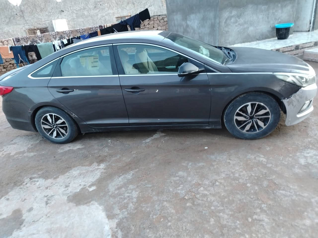 اسلام عليكم اخوان سوناته ٢٠١٥ للبيع شوف اعيونكم ما عدا دعاميه امامي وبنيد وجاملق خلفي محرك كير مكفولات تخم تاير جديد السعر ١٢٠ المو شراي لا يحرج نفسه العنوان الرمادي ناحيه الوفاء رقم الهاتف  ***********
