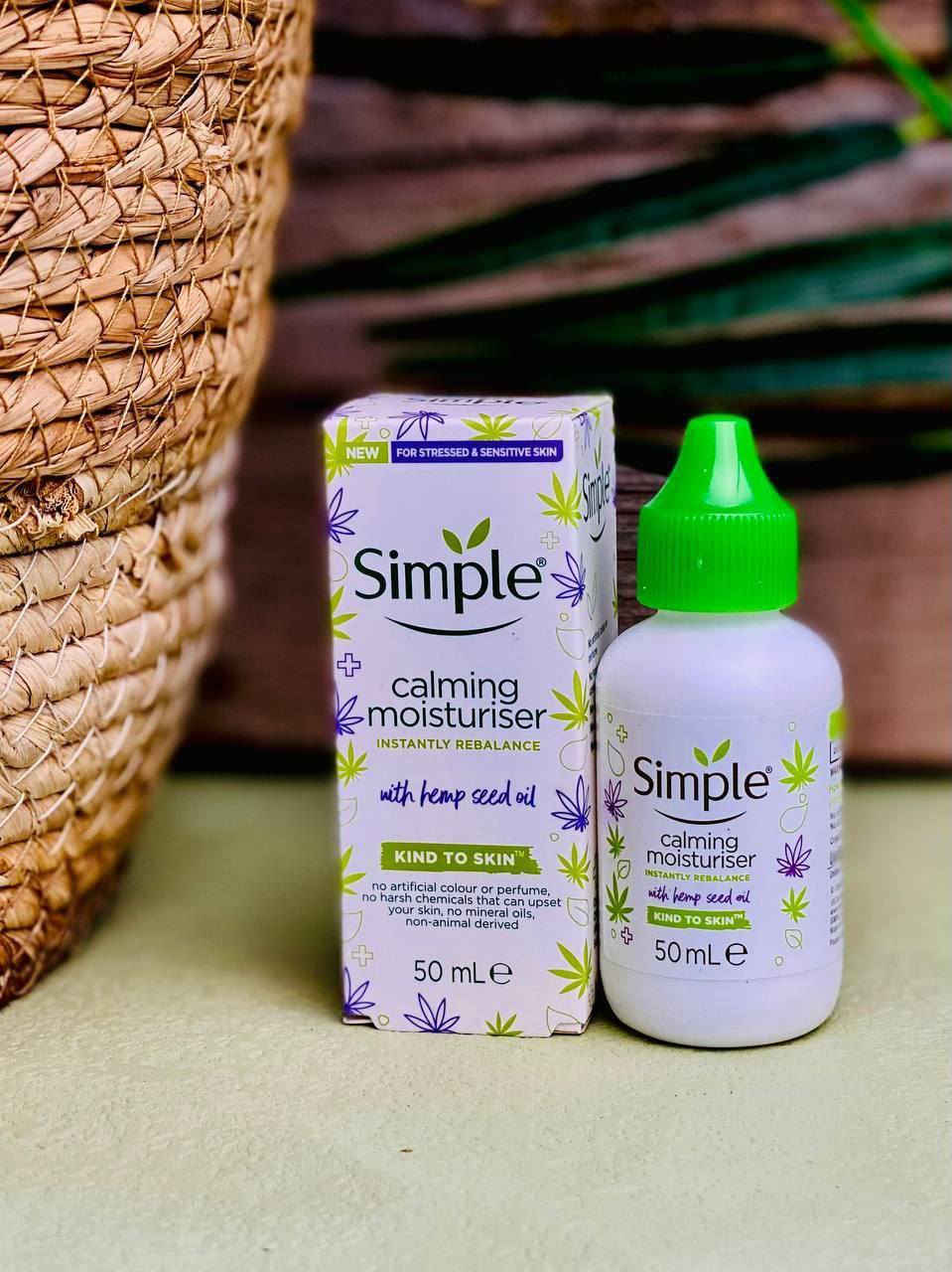 ✨ إذا بشرتج حساسة وتتأثر بسرعة، هذا المرطب راح يصير حبيبج اليومي 💚
كريم سمبل:
💧 ترطيب خفيف بدون ما يثقل عالبشرة
🌸 مناسب للبشرة الحساسة
🚫 خالي من العطور والمواد القاسية
🌿 يحتوي على فيتامين B5 + فيتامين E لدعم نعومة ونضارة البشرة

ملمسه خفيف وسريع الامتصاص، يخلي بشرتج مرتاحة وناعمة طول اليوم 😍
ينفع للنهار والليل وتكدرين تستخدمينه قبل المكياج همين 👌


**إذا كنت صاحب هذا الإعلان وتريد حذفه لأي سبب، رجاءا أرسل رسالة إلى الدعم الفني**