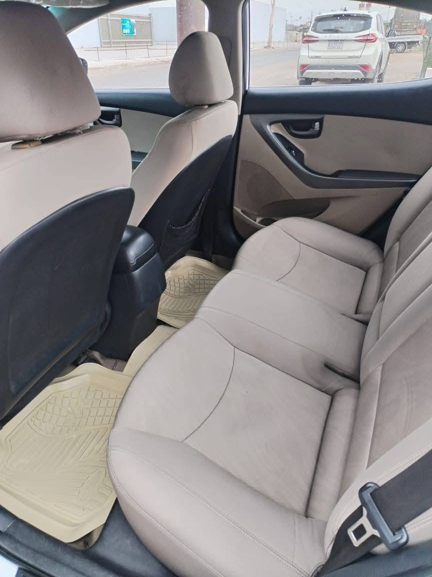 الانتره٢٠١٤ خليجي شكل ٢٠١٥؛ش السياره جديده محرك ١٨٠٠ دوش نص قطعه صبغ موضحه بسونار
السعر ١٢٢ وبيها مجال مكاني الدوره المهديه.. 
***********

***********
