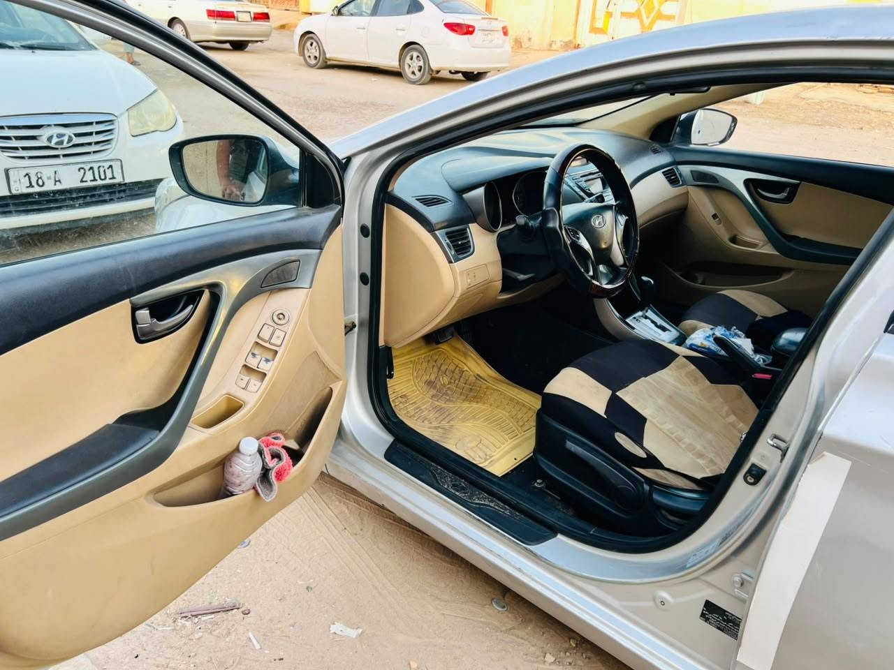 السلام عليكم ورحمة الله وبركاته 
النتره خليجي باب الصدر صوب العبر مفتوح مديل ٢٠١٢ بمسي تحويل ثاني يوم مكينه ١٨٠٠ 
تخم تاير حدايديه تبريد وي السويج خير من الله  سياره جاهزه ملاحظه السياره بيه جراد السعر ٩٠ بيه مجال مكاني النجف الإشراف الكوفه ناحيه العباسيه رقم الجوال *********** خاص مغلق النجف, العراق
