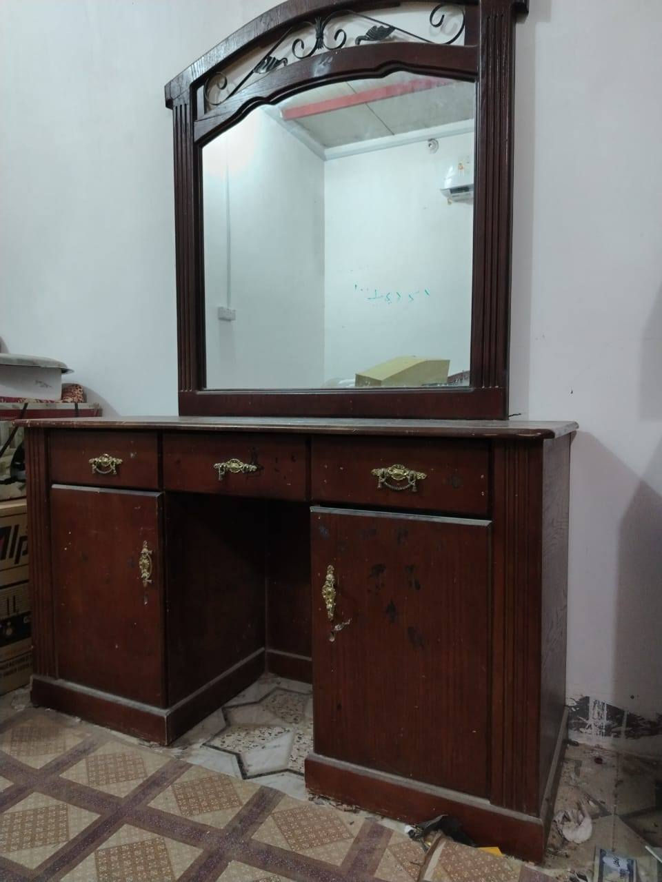 غرف 2كويتي كلمن وسعرها مكانهن تنومه


**إذا كنت صاحب هذا الإعلان وتريد حذفه لأي سبب، رجاءا أرسل رسالة إلى الدعم الفني**