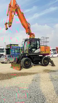 هيتاشي zx170 ٢٠١٦ • ٨٥٠٠ ساعة • أربيل شارع كركوك