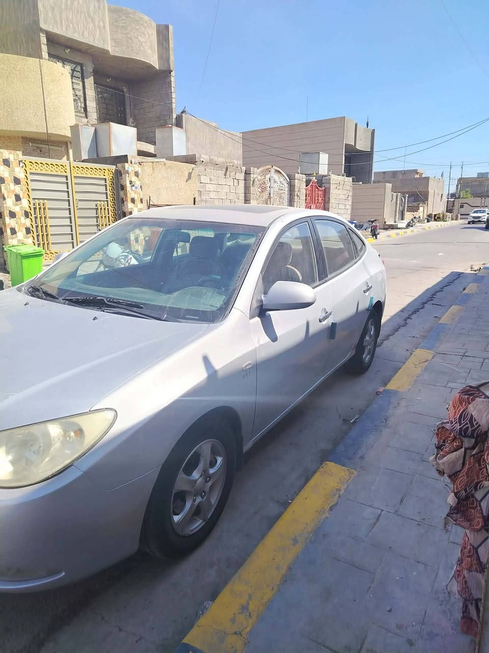 السلام عليكم اللنترا للبيع 2009 خليجي مكينه 1600 دكشن عالي رقم بغداد بيه مبدل جامرلوغ أيسر  +جامرلوغ ايمن مصبوغ (مرشوش) كلير + بنيد مرشوش كلير السعر (88) للاستفسار الاتصال على الرقم ***********
