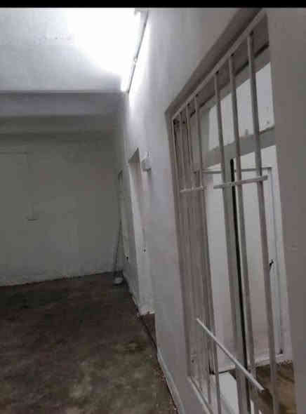 دار للبيــــــــــع طابو 
مساحه 190متر 10في19متر 
يحتوي على غرفتين نوم مع هول واستقبال ومطبخ وصحيات وكراج سياره
سعر 30مليون
كركوك.. ليلان قرب.. السوق العام
للتواصل مع مكتب الايمان للعقارات الكائن كركوك حي العسكري قرب جامع المعراج او مراسلة الصفحة او الاتصال على الرقم 📞
***********📞
***********📞
*********** 📞
