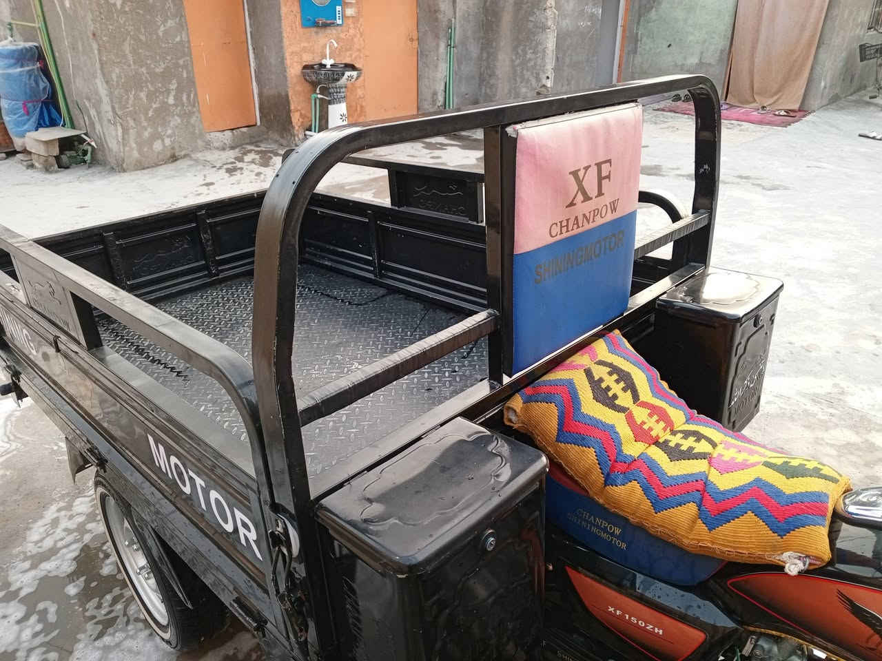 السلام عليكم ستوته للبيع موديل 2023 مكفولة كفاله عامه ستوته جديده اوراق بسمي من مكتب حسين كهربائيات شغاله المكان كربلاء حي شهداء الموضفين ***********
