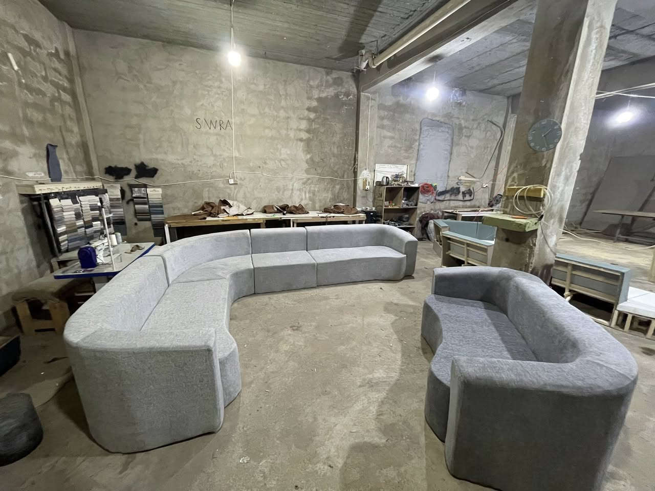 بۆ فرۆشتن باشترین کوالێتی ٧ساڵ زەمان  ئیسفنجی ١٥سانتیم . ***********
