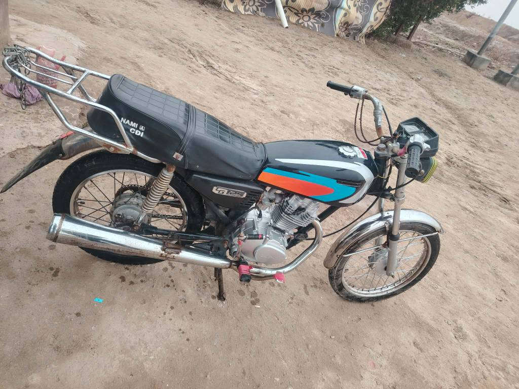 السلام علیکم دراجه للبيع كلك كلك محرك وشاصي كفاله مكفوله عشاير مكاني كحلاء مستعجل على البيع السعر مناسب اتصال على رقم *********** مكلف بل نشر
