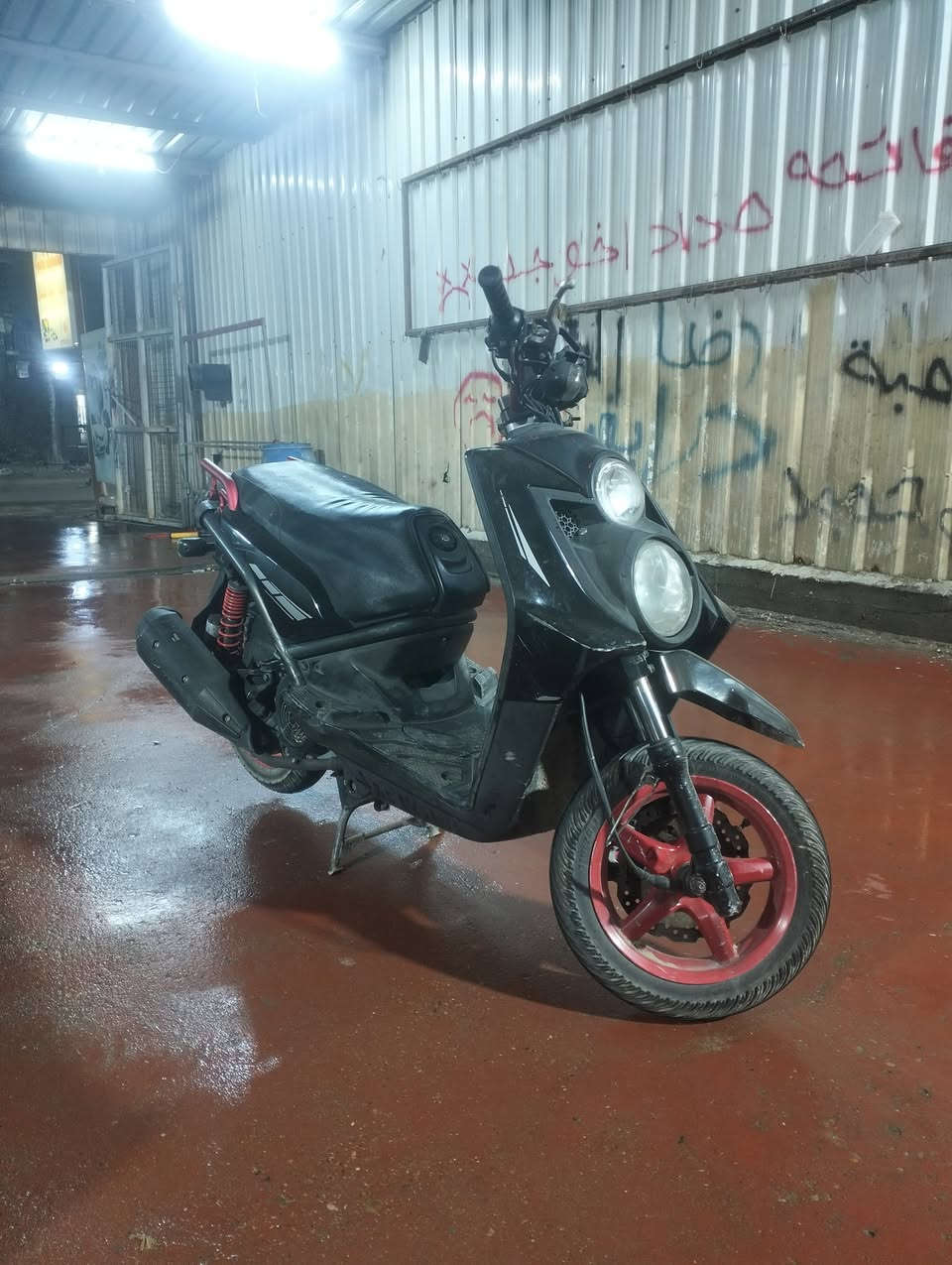 سلام عليكم دراجه لبيع رنبه جديده مكينه برغي ما مفتوح درجه هاملهه مكان بغداد الحسينيه رقم ***********
