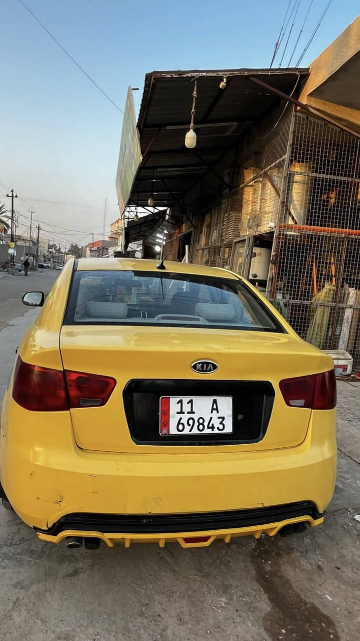 سلام عليكم  السعر (٨٣) قفل  🔒
كيا فورتي موديل ٢٠١٠ 
محرك ٢٠٠ دوش المرغوب 
وارد امريكي السياره نضافتها بلصور   حادثها فقط باب الايسر  
رقم الماني جديد 
مواصفاتها  تحكمات ستيرن جهتين بيها نضام ال ( ABS)  والمثبت السرعه كروس  وتحكم صوت كامل ومانع انزلاق كله شغال تايرات جدد صدر جديد داخل نضيف على وضعه السياره جاهزه فول الفول شغل واطلع مابيها كل عيب تاخذها منا تطلع تشتغل تكسي بيها منا  يعني السياره كامله مكمله تجي تفحص تقتنع تجرب يلا تاخذ  
رقم صاحب السياره ***********
مامتواجد عل نت اتصل وتدلل
